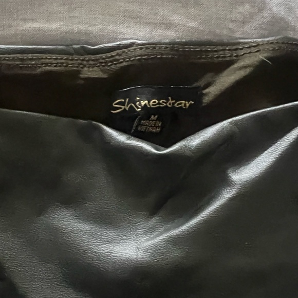 Dark Green Leather Leggings - Picture 3 of 4